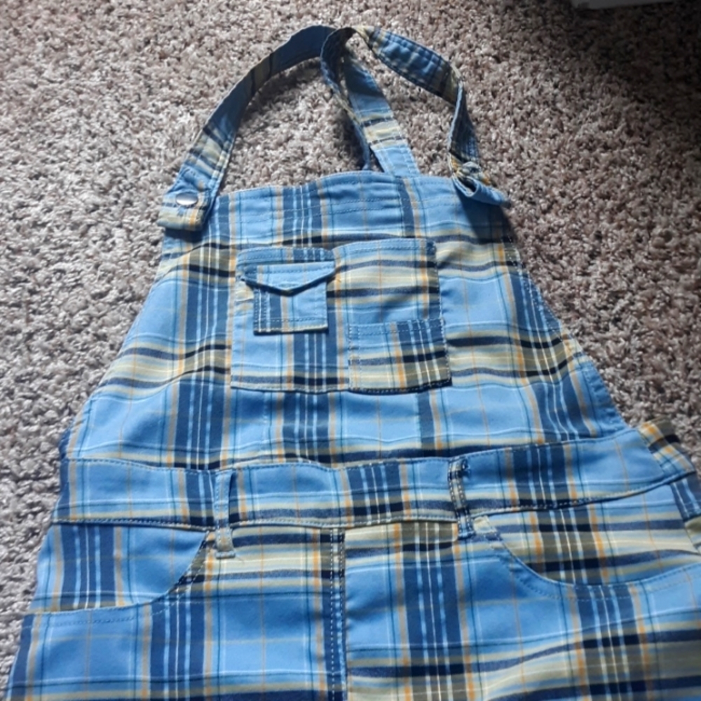I'm selling a overall like dress it's a size Medium